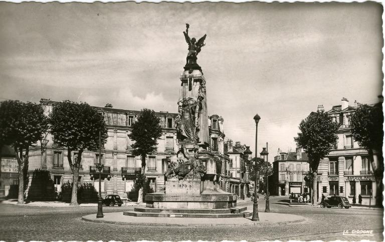 Soissons - Place de la République