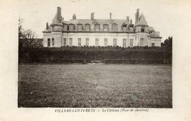 VILLERS-COTTERÊTS - Le Château (Face de derrière)