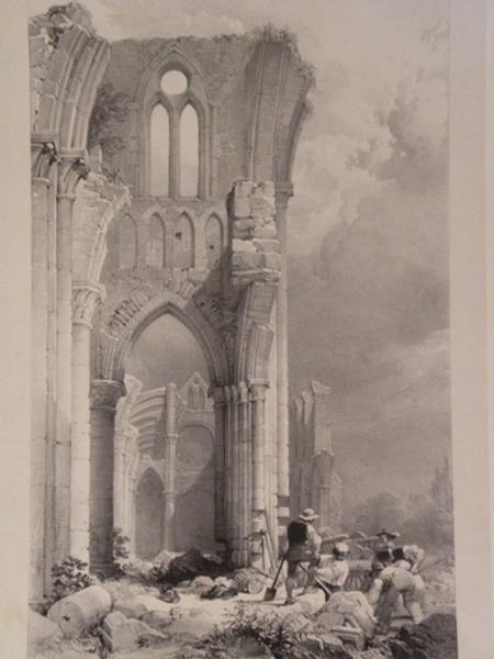 Nef latérale - Eglise de l'Abbaye de Longpont