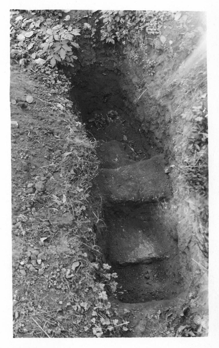 Fouilles au Vieux Château à Senlis