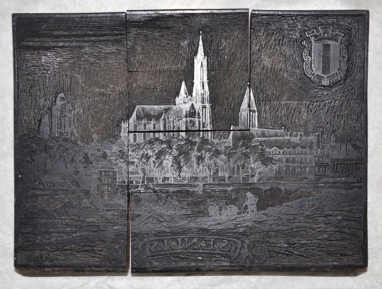 Bois gravé pour la réalisation de la gravure “Senlis”