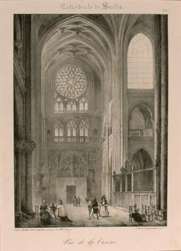 Intérieur de la cathédrale de Senlis, le transept (titre factice)