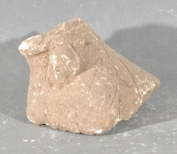 Ex-voto du temple de la forêt d'Halatte, nuque et dos d'une femme