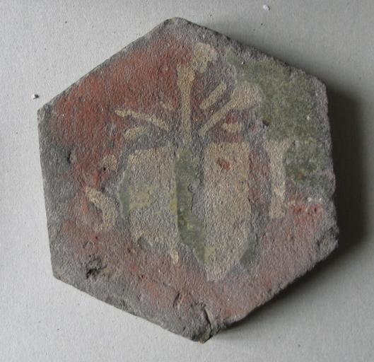 Écu (?) dans un hexagone