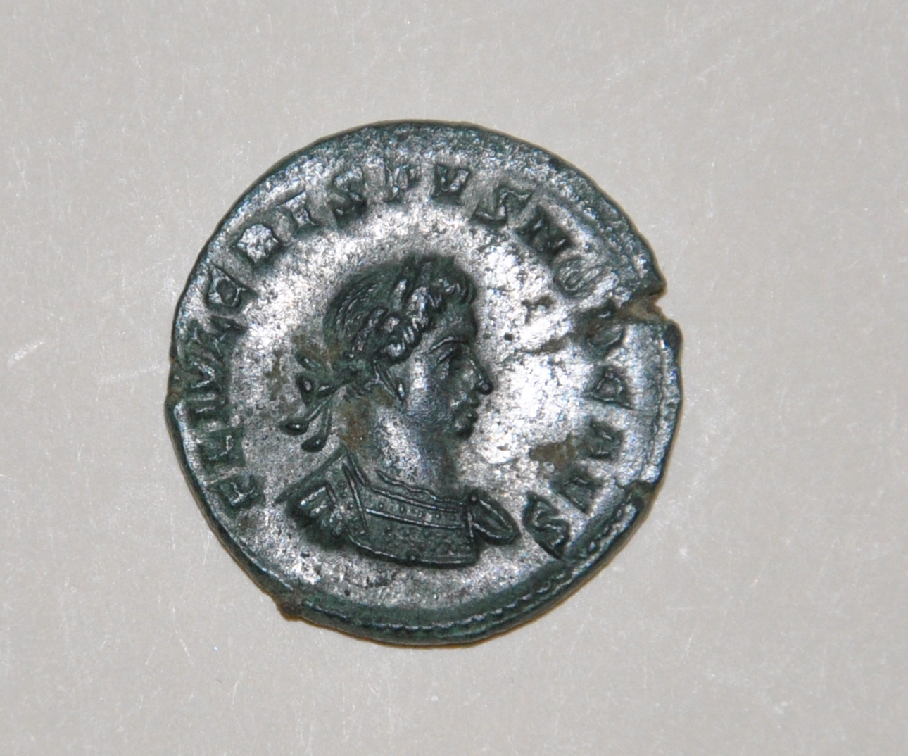 Nummus de Crispus (317-326)