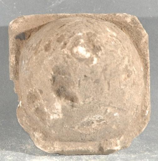 Ex-voto du temple de la forêt d'Halatte, sein