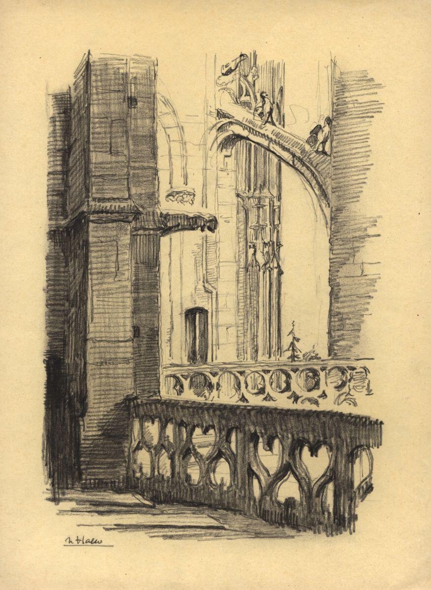 Vue prise sur les extérieurs de la cathédrale de Senlis