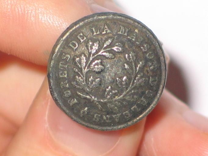 bouton de garde des forêts