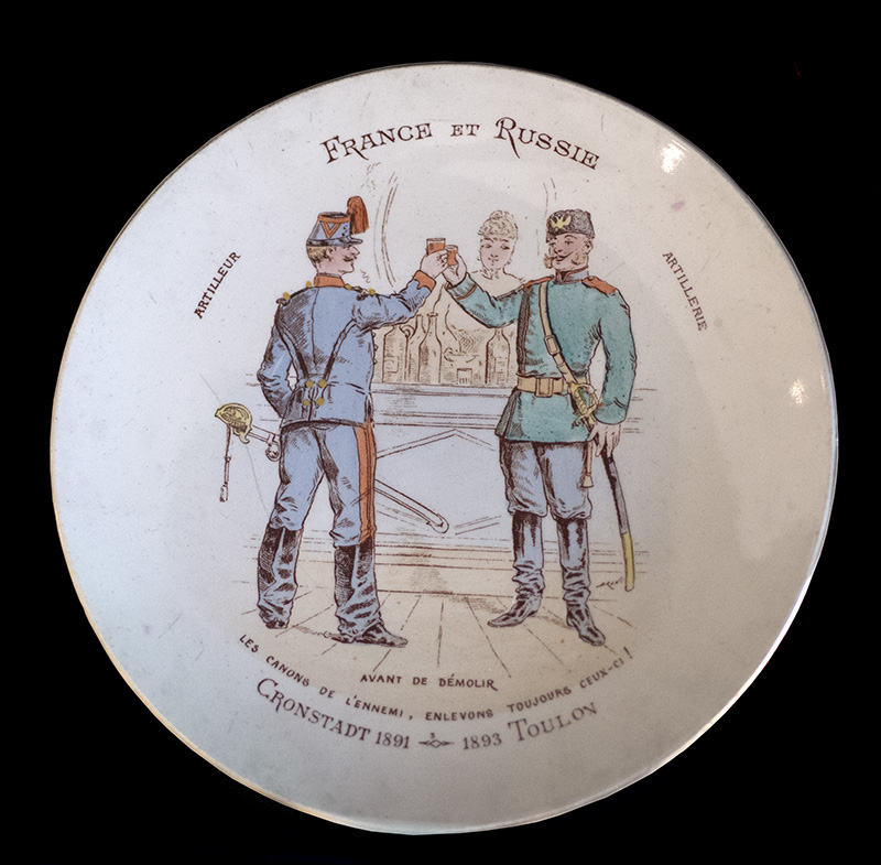 France et Russie. Artilleur et artillerie. Avant de démolir les canons de l'ennemi, enlevons toujours ceux-ci ! Cronstadt 1891-1893 Toulon.