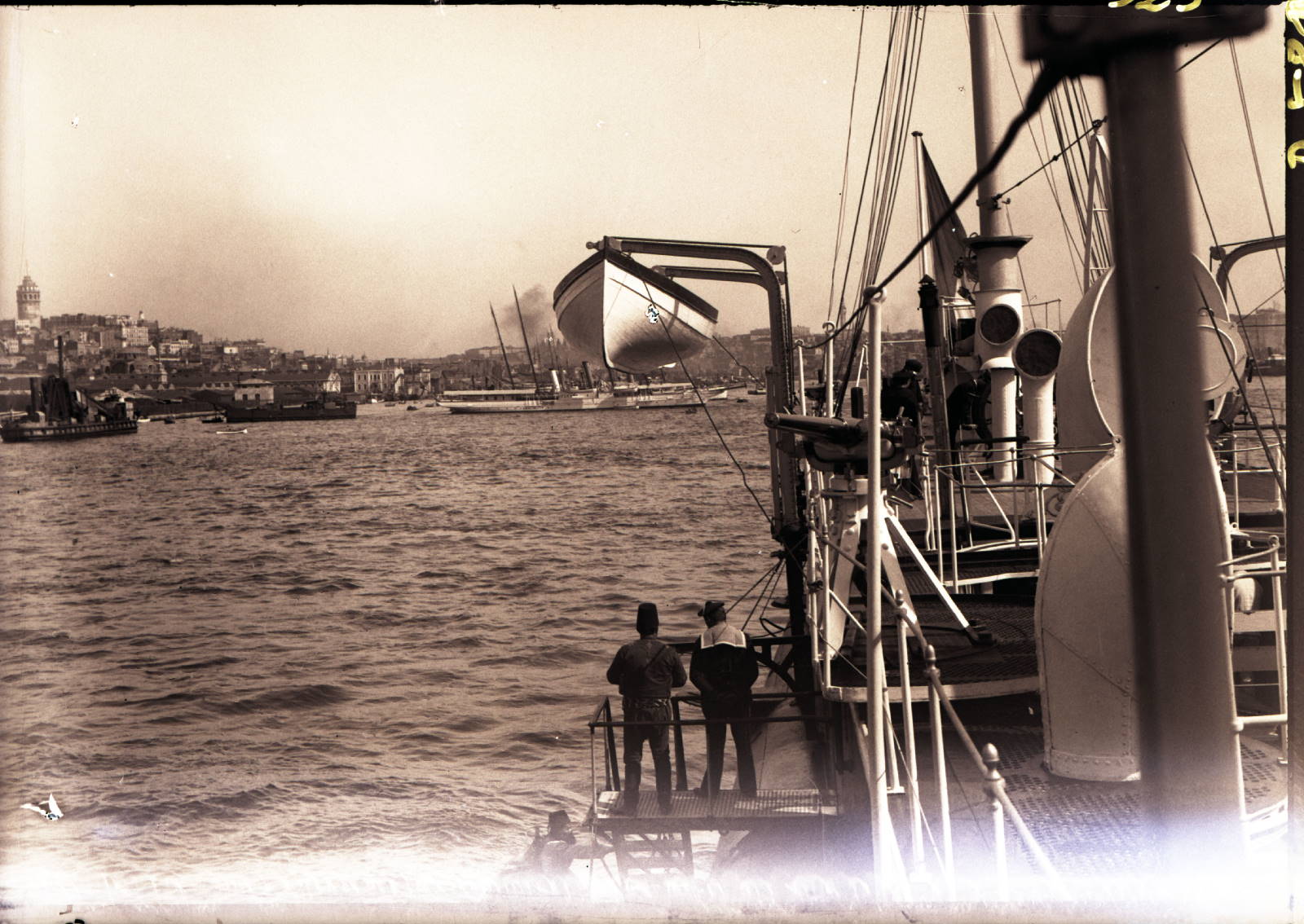 A bord du Vautour à Istanbul (titre factice)