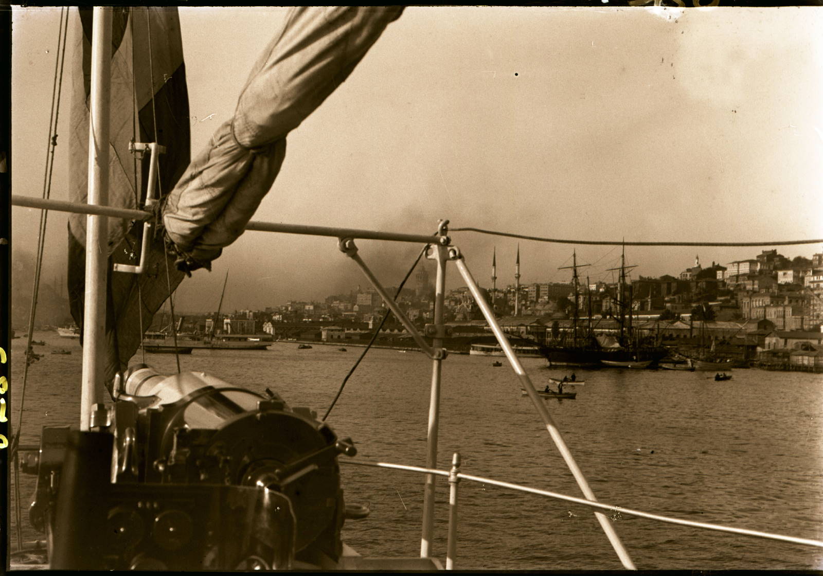 A bord du Vautour à Istanbul (titre factice)