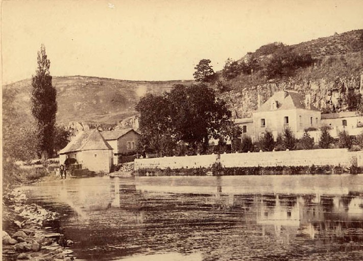 Le Moulin aux Dames (La Puye)