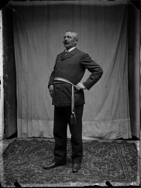 Monsieur le maire