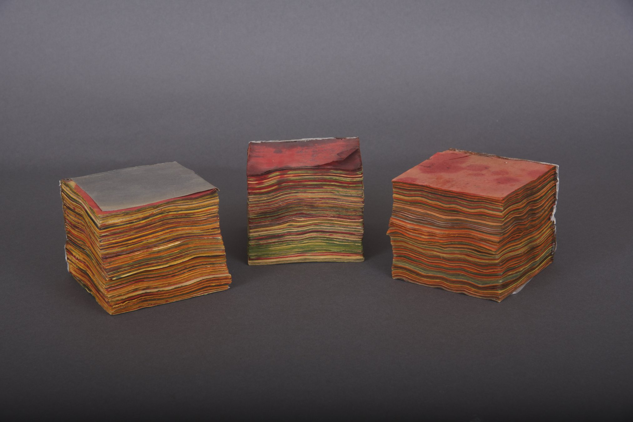 Trois empilements au carré