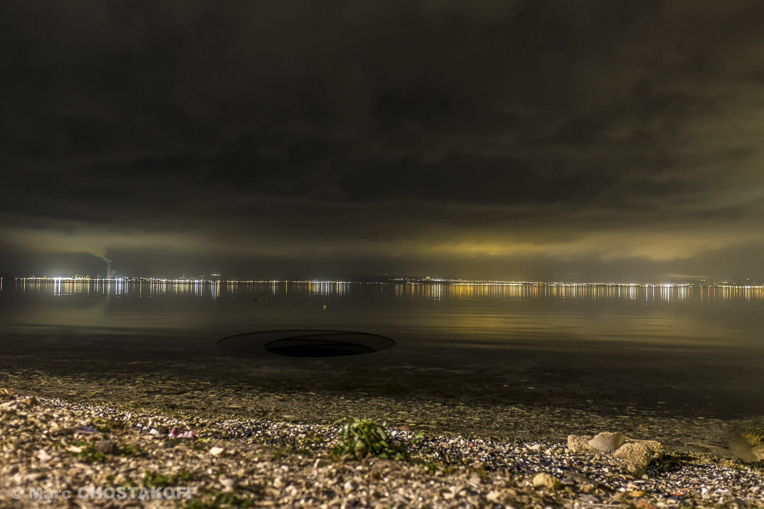 Etang de Berre, plage de Ferrières #2, 2017