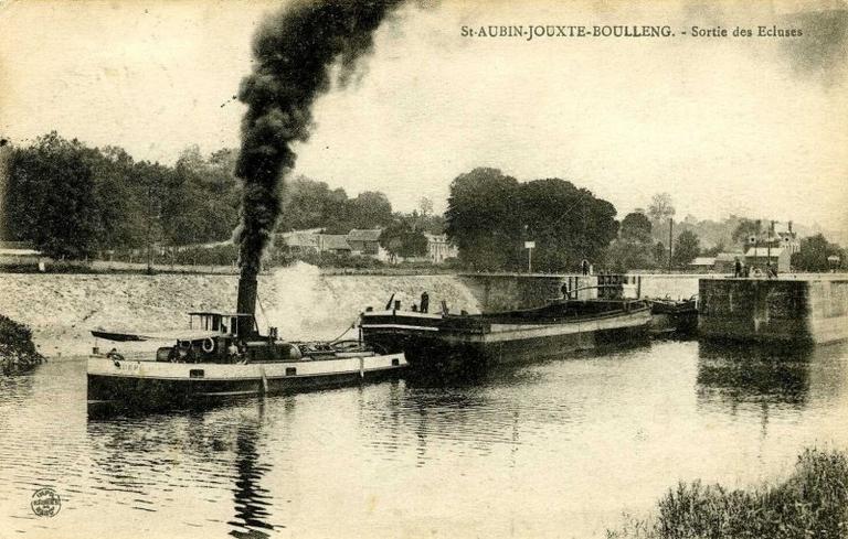 Saint Aubin Jouxte Boulleng. Sortie des écluses