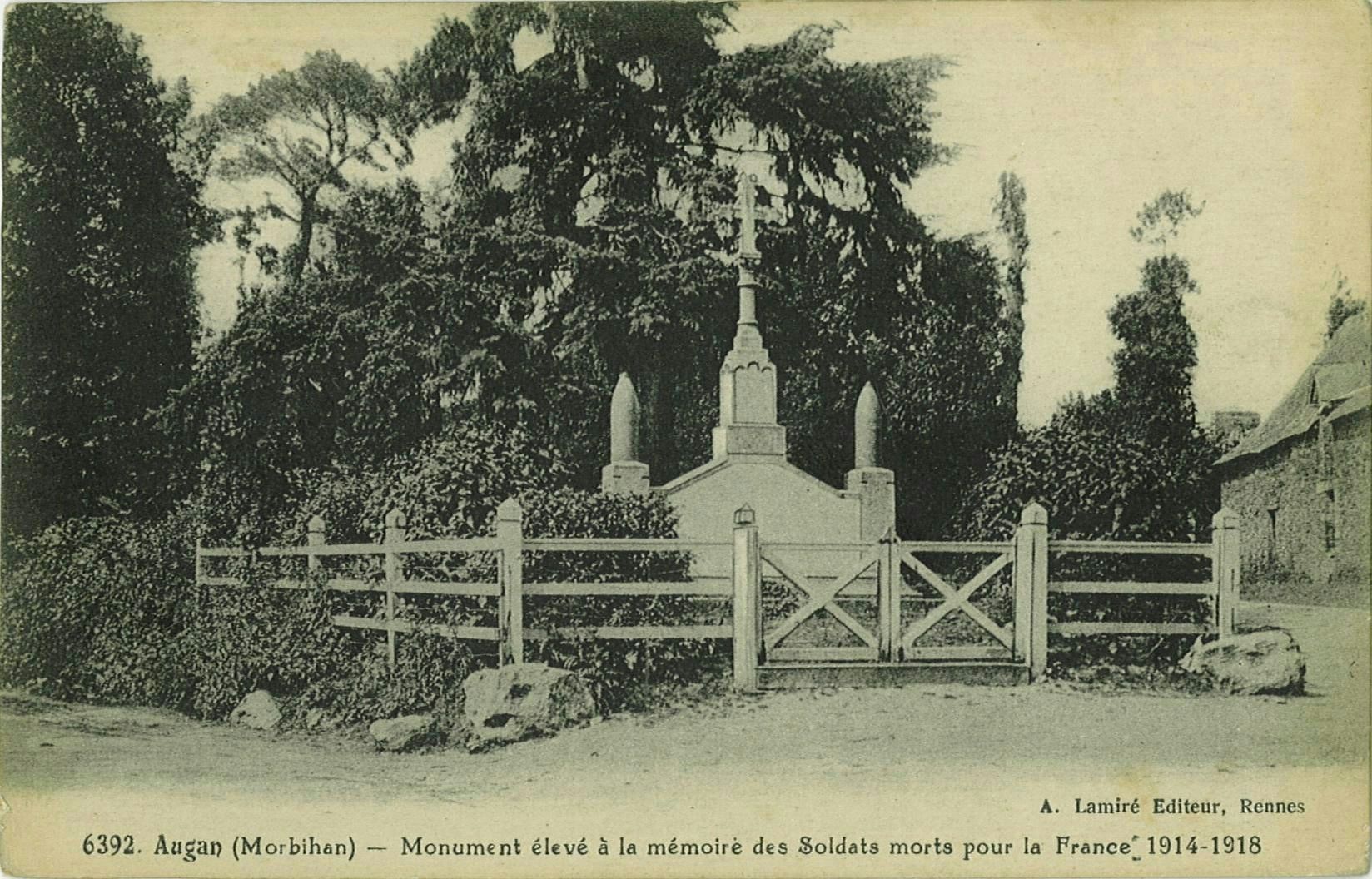 Monument élevé à la mémoire des Soldats morts pour la France 1914-1918
