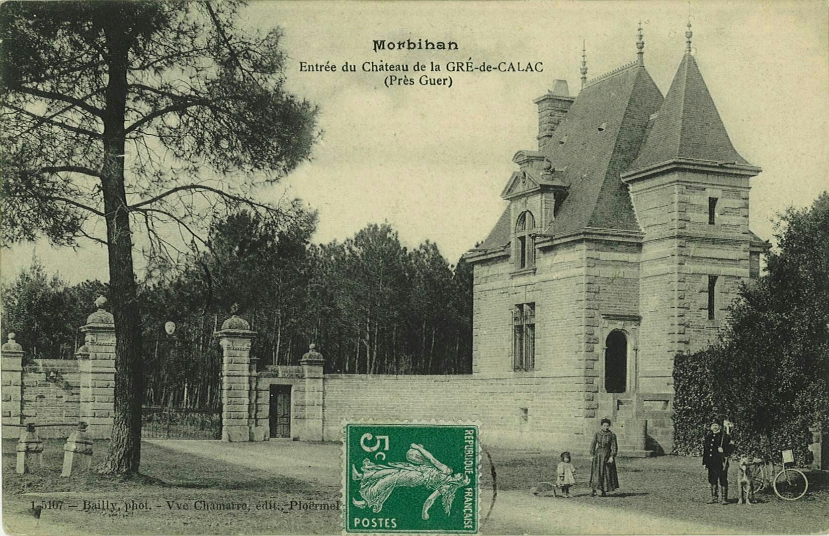 Entrée du Château de la GRE-de-CALAC