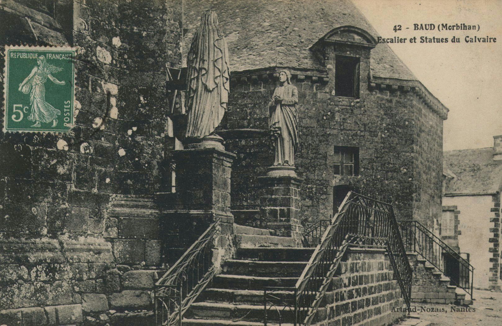 Escalier et Statues du Calvaire