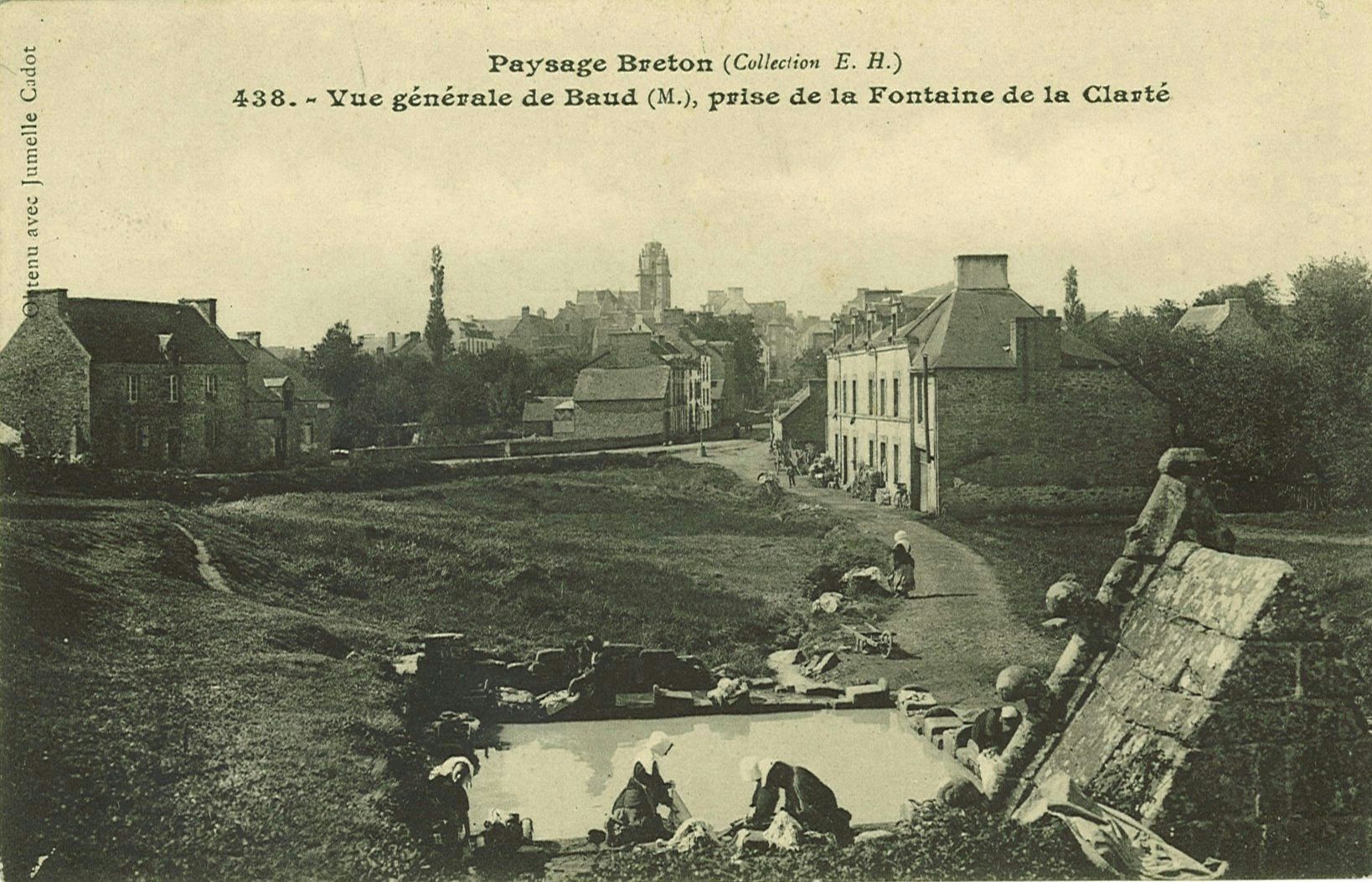 Vue générale de Baud prise de la Fontaine de la Clarté
