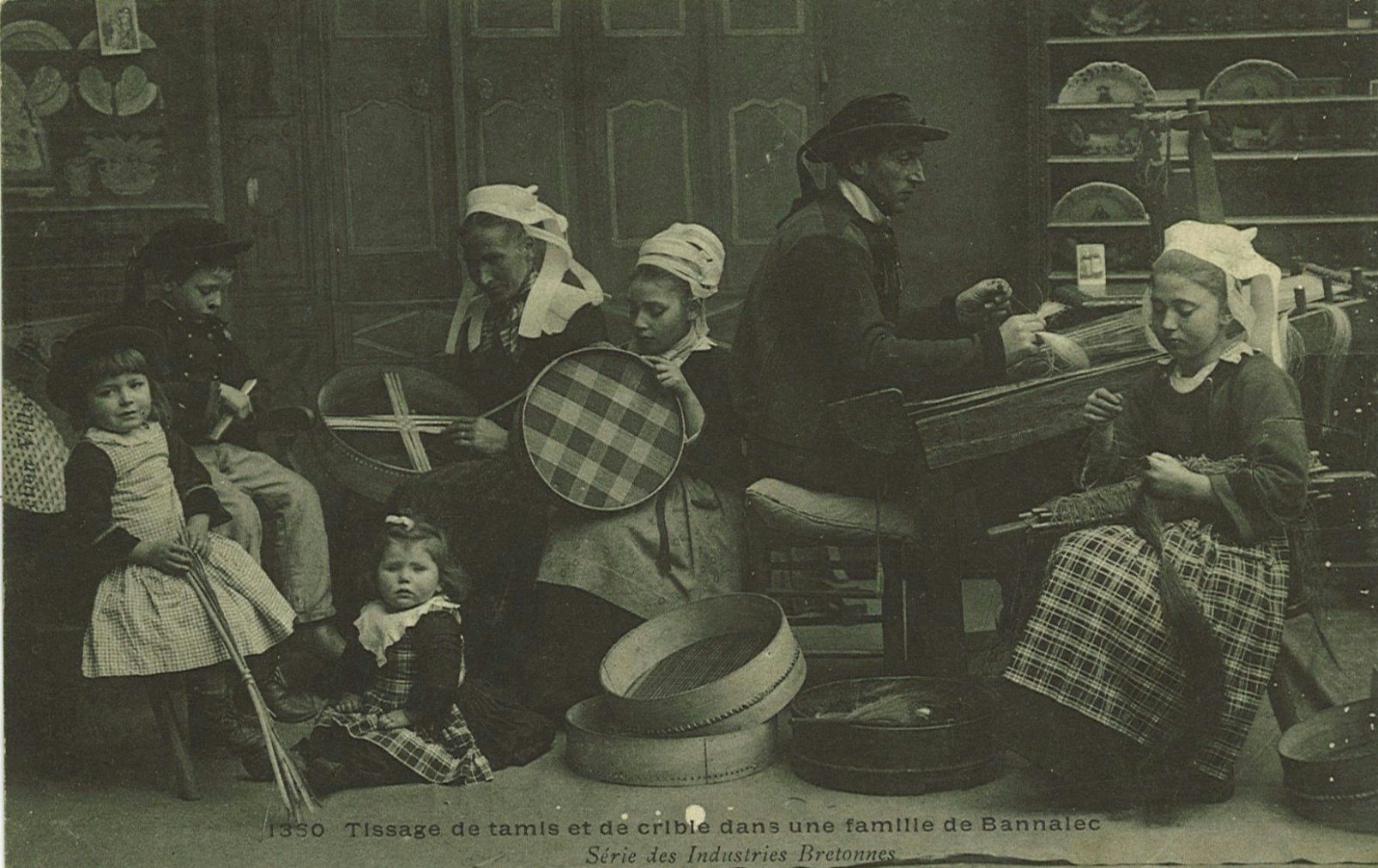 Tissage de tamis et de crible dans une famille de Bannalec