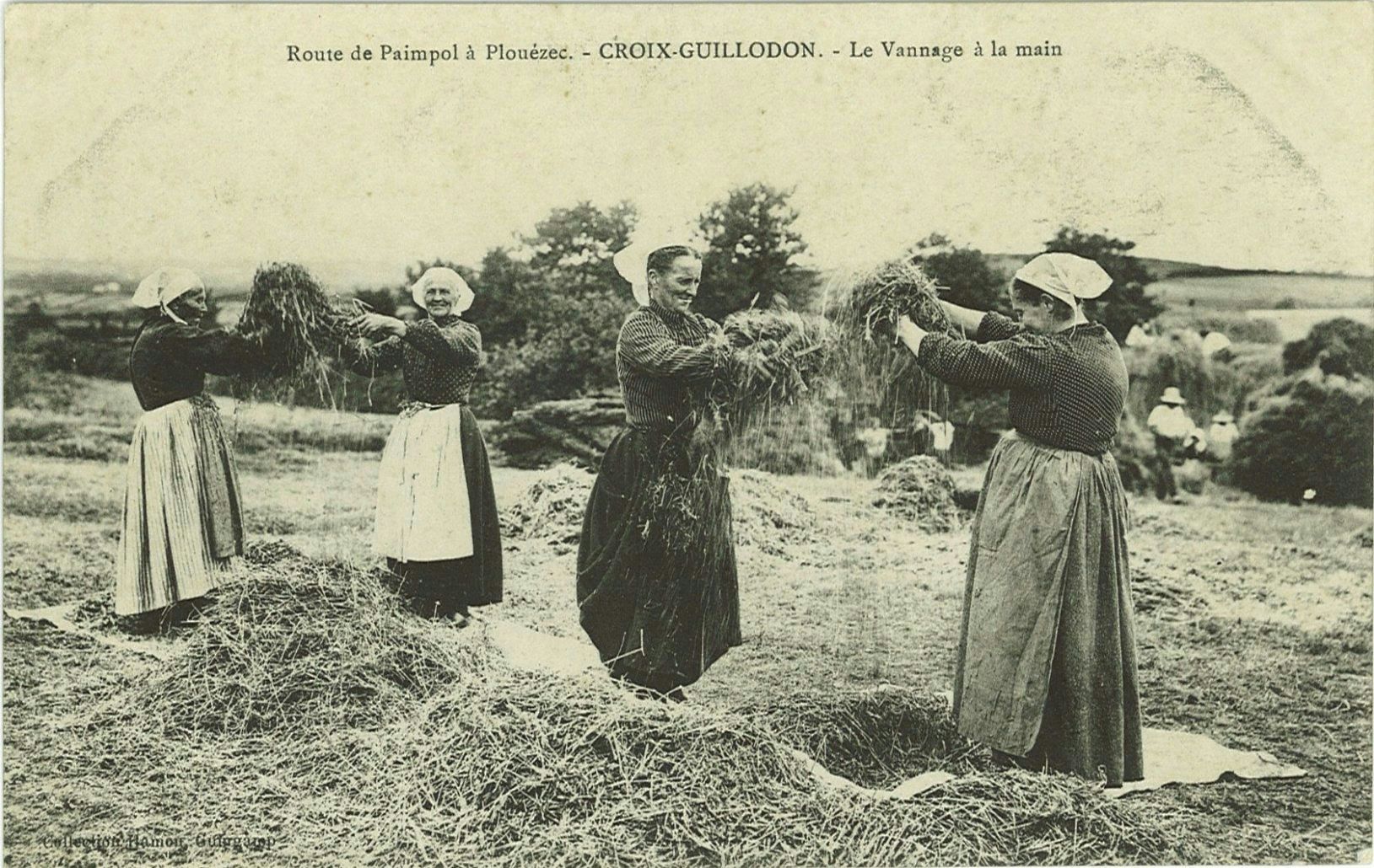 Route de Paimpol à Plouézec – Croix-Guillodon - Le Vannage à la main