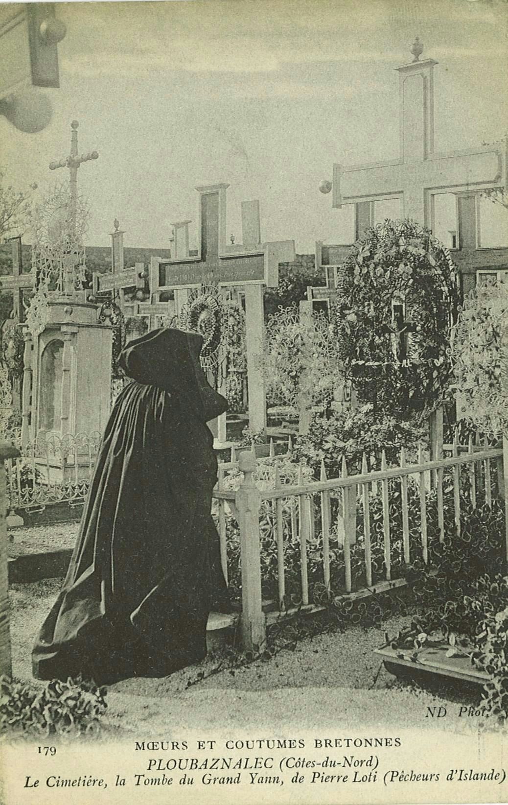 Le Cimetière la Tombe du Grand Yann de Pierre Loti (Pêcheurs d'Islande)