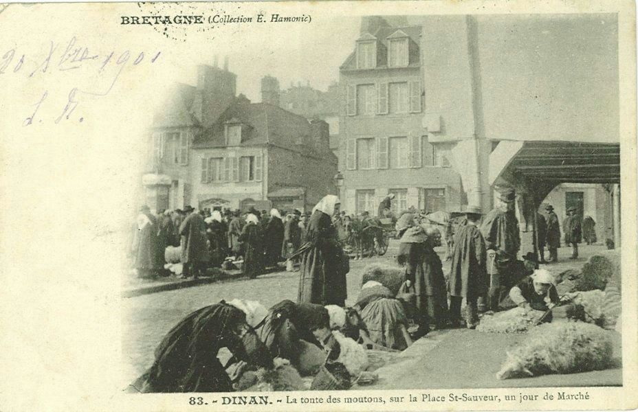 La tonte des moutons sur la Place St-Sauveur un jour de Marché