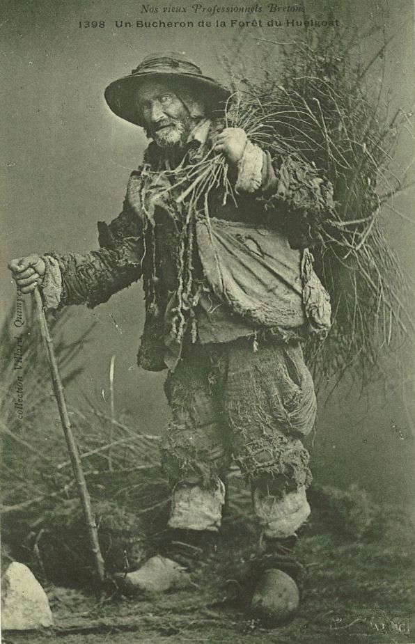 Un Bucheron de la Forêt du Huelgoat