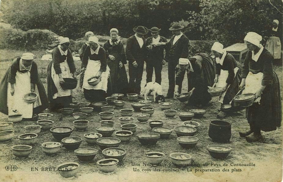 Un coin des cuisines - La préparation des plats