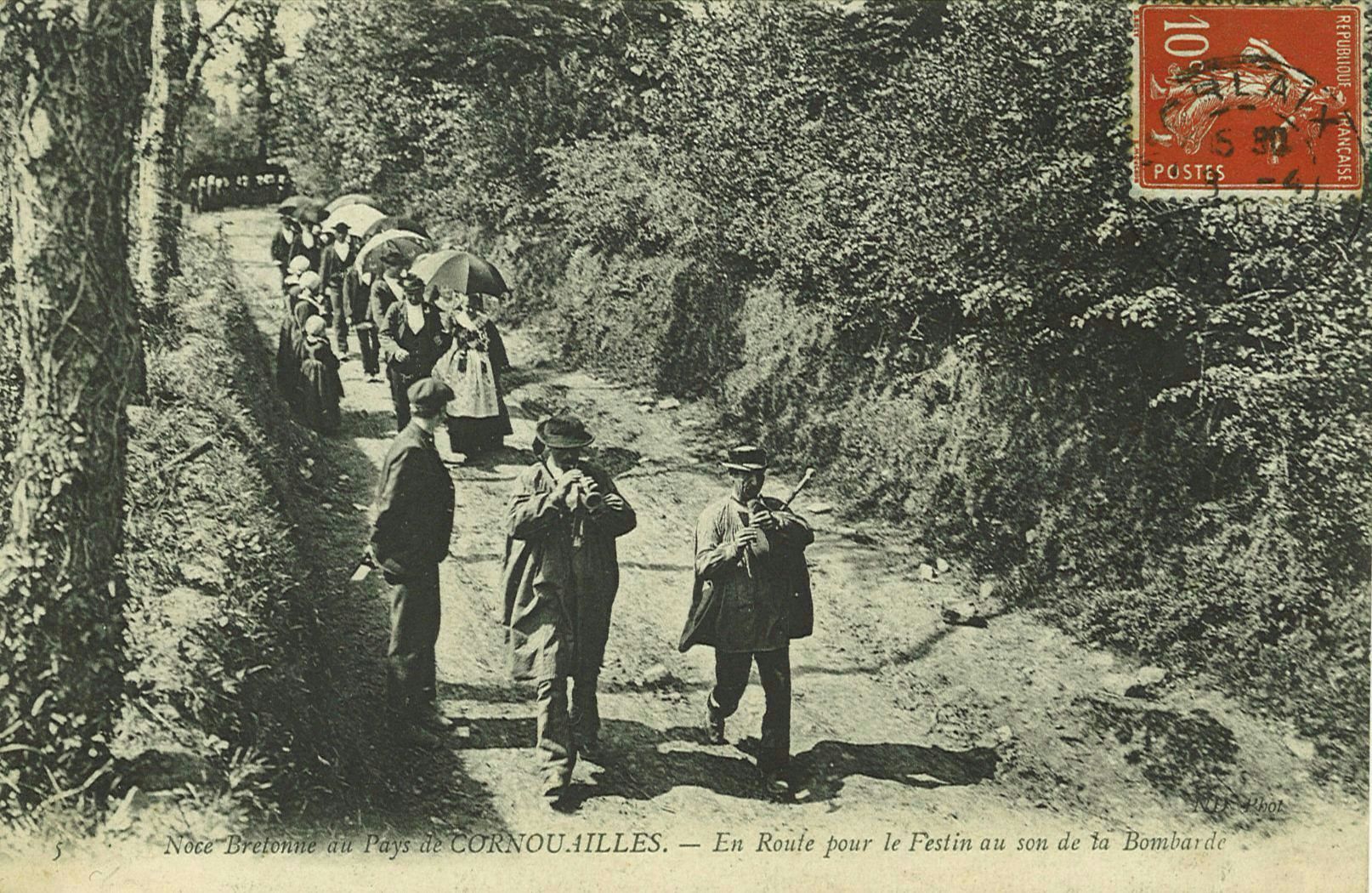 En Route pour le Festin au son de la Bombarde