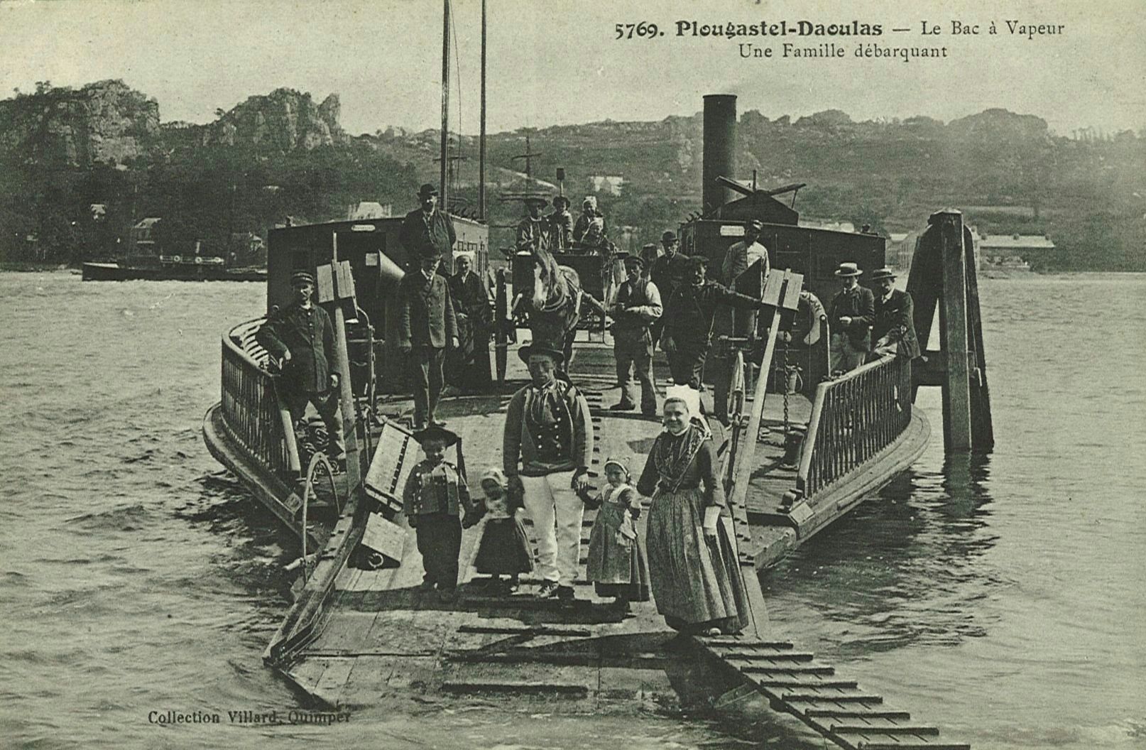 La Bac à Vapeur - Une Famille débarquant