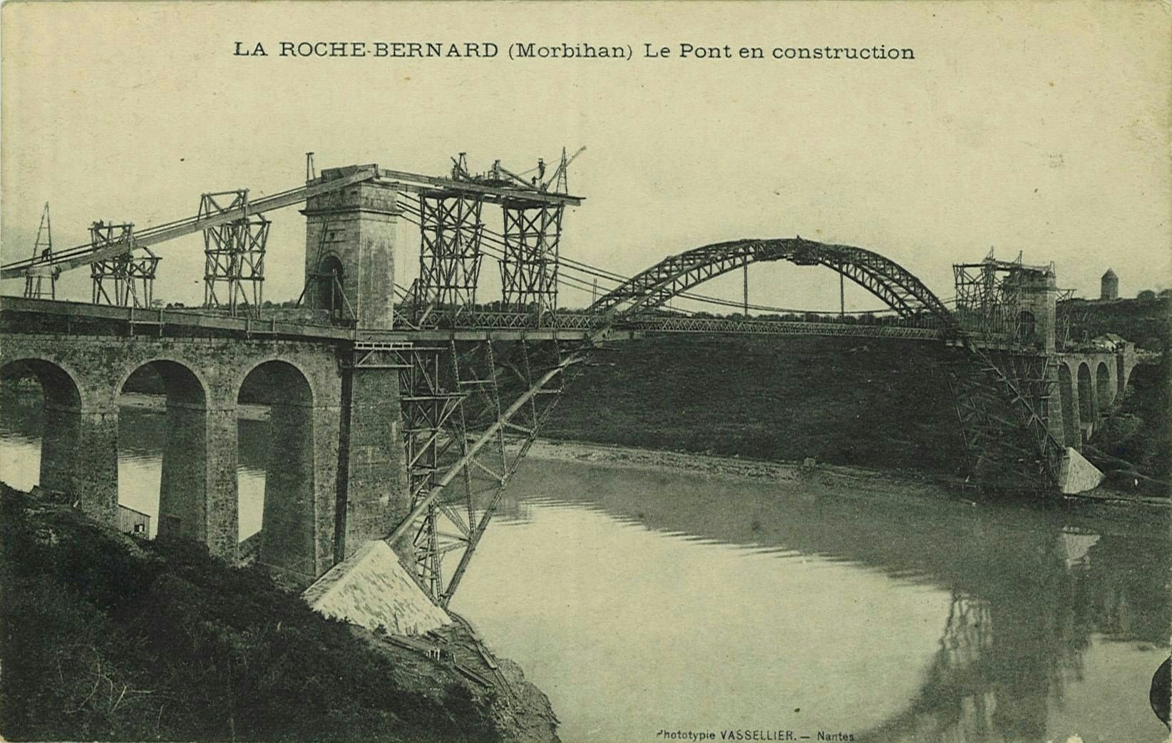 Le Pont en construction