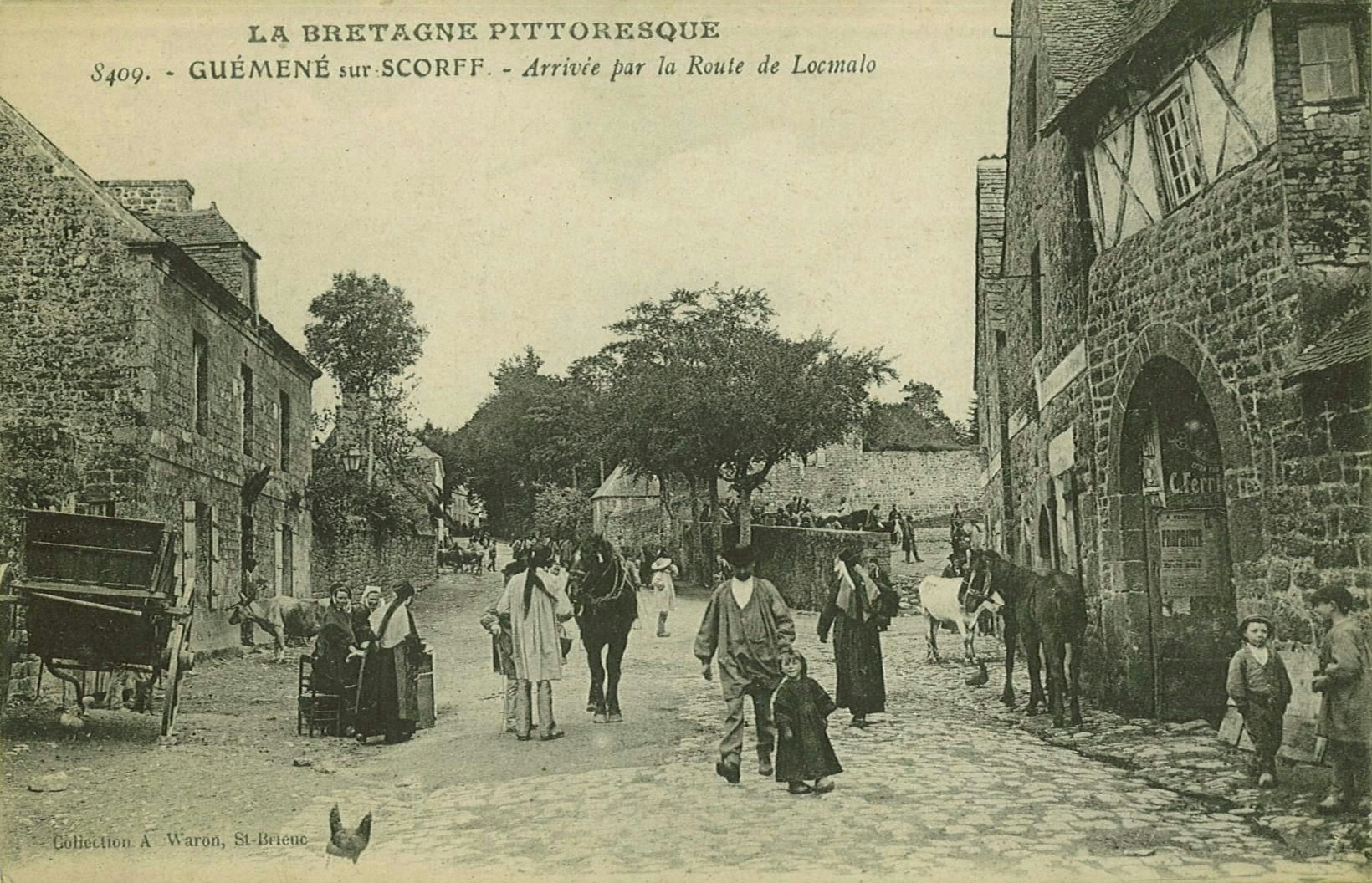 Arrivée par la Route de Locmalo