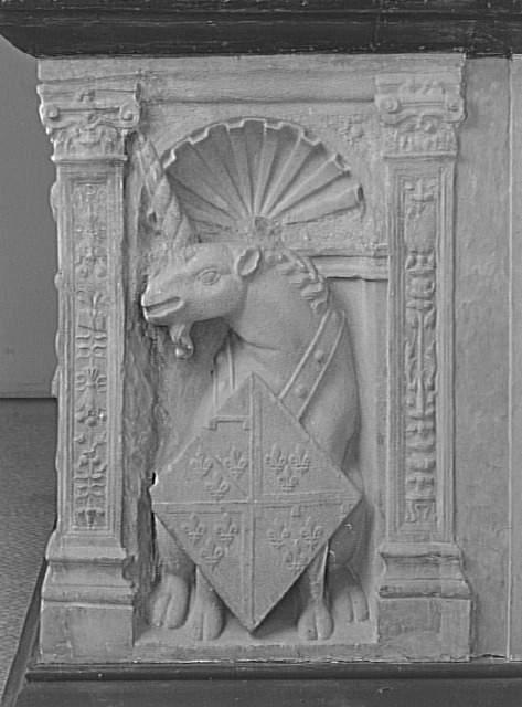 Petite licorne portant les armoiries