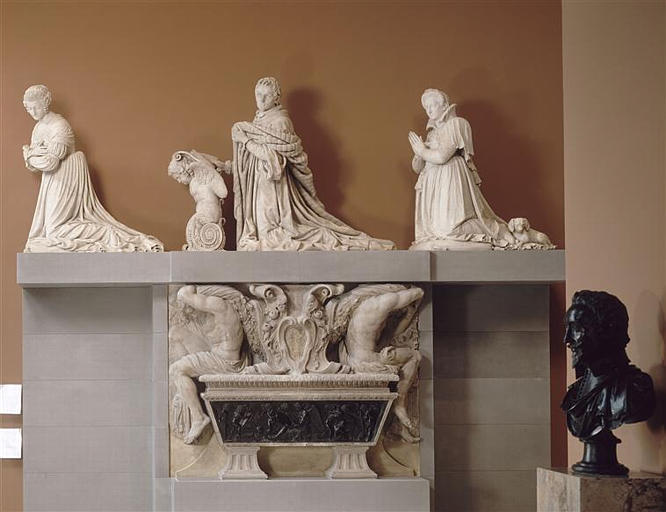 ELEMENTS DU MONUMENT FUNERAIRE DE JACQUES AUGUSTE DE THOU, PRESIDENT A MORTIER AU PARLEMENT DE PARIS, GRAND MAITRE DE LA BIBLIOTHEQUE DU ROI (1593) ET HISTORIEN