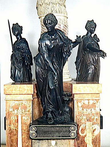 ELEMENTS DU MONUMENT DU COEUR D'ANNE, SEIGNEUR PUIS PREMIER DUC DE MONTMORENCY