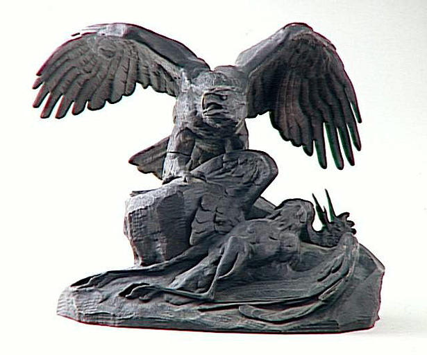 Aigle tenant un héron [tête de l'aigle tournée à droite]