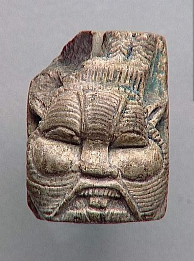 Amulette, tête de Bès