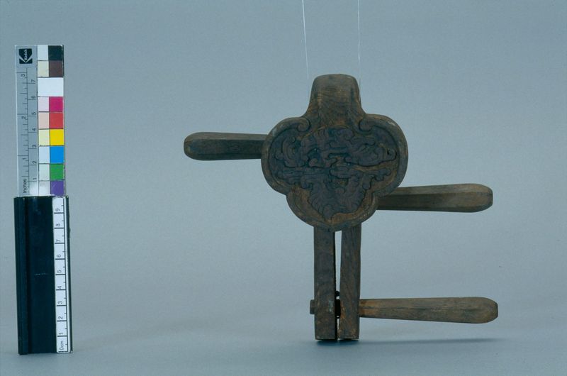 Chevillier de luth type "yueqin"