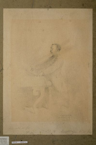 Portrait d'un homme assis au piano