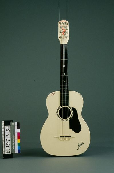 Guitare d'enfant