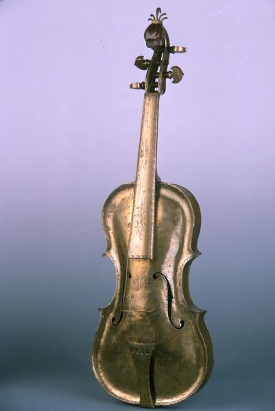 Violon en cuivre