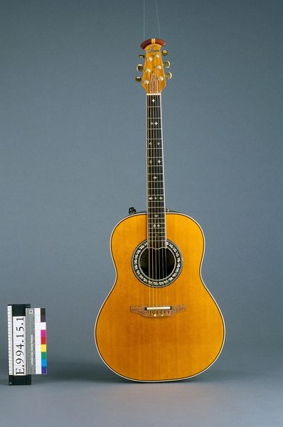 Guitare électroacoustique modèle Anniversary
