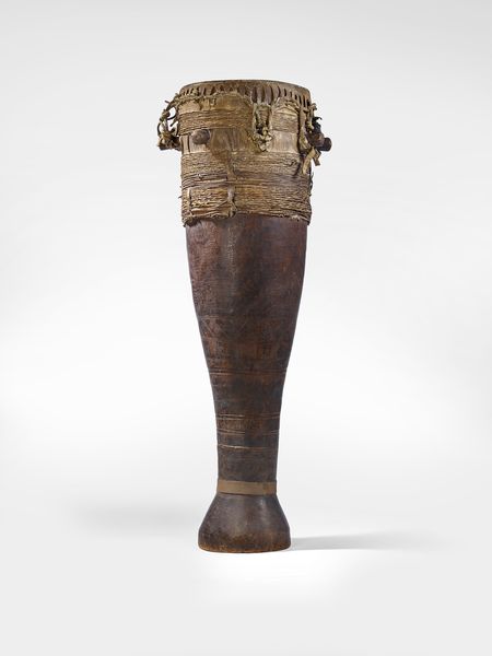 Tambour sur pied tronconique