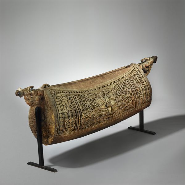 Tambour à fente "garamut"