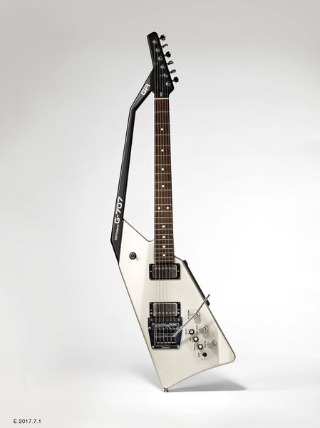 Guitare synthétiseur G-707