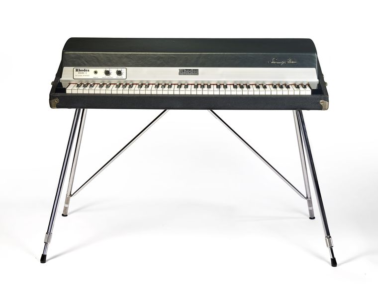 Piano électrique MKI 73