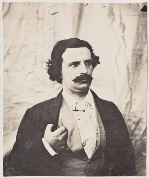 Charles Hugo, de face