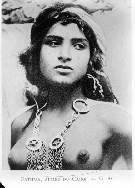 Fatma, Almée du Caire